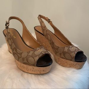 Coach brown signature wedges 9